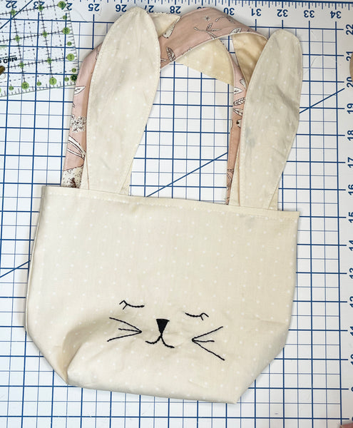 Sunflower Seams Easter DIY Delight: Sewing a Sweet Bunny Tote!