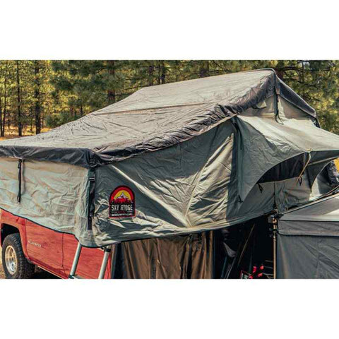 Sky Ridge Pike Roof tent close up view - Roof Top Tents