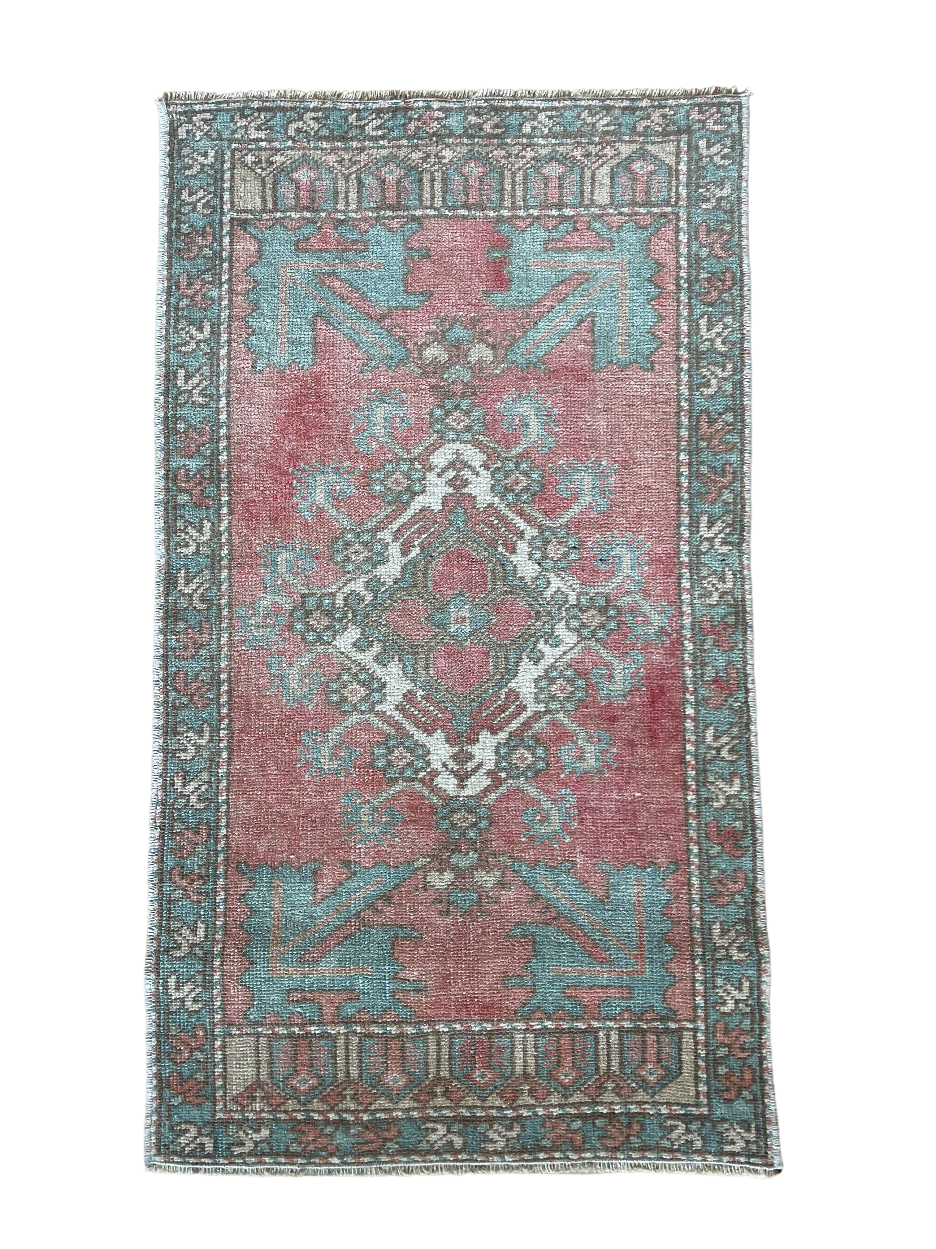 No. 511 Vintage Scatter Rug – HOME