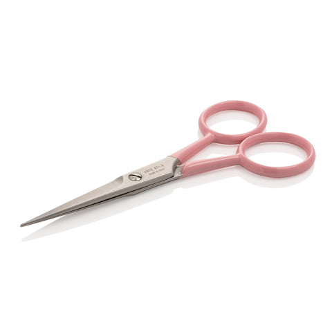  ArteStile Brow Scissors in rosé. Stainless steel scissors with straight edge blades and light pink (rosé) ergonomic handle. Made with an adjustable screw to tighten or loosen according to needs. 