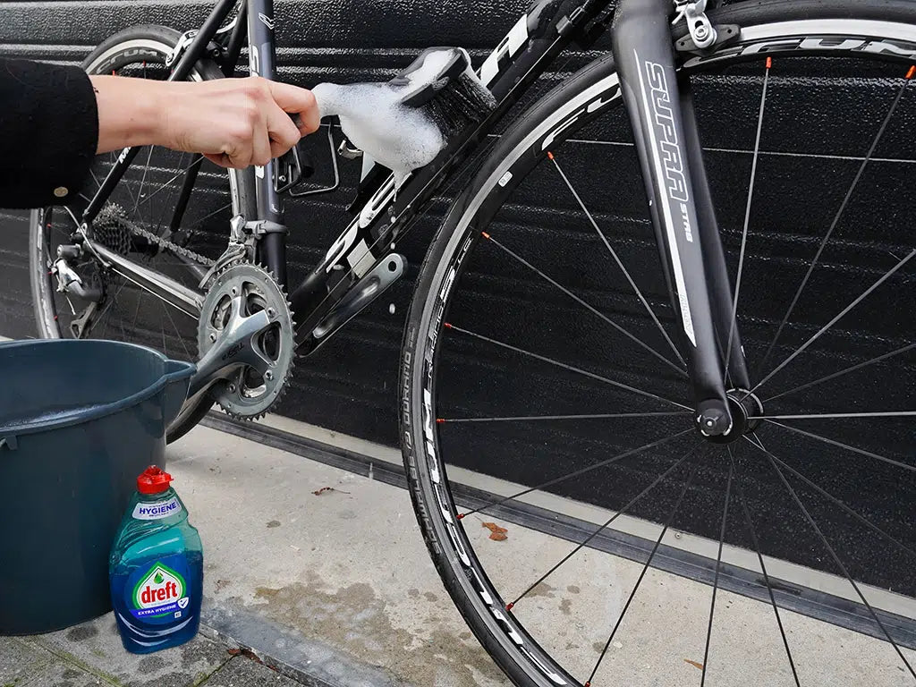 kloon Saga Extreme armoede Je fiets schoonmaken met afwasmiddel? Slecht idee! – Dynamic Bike Care