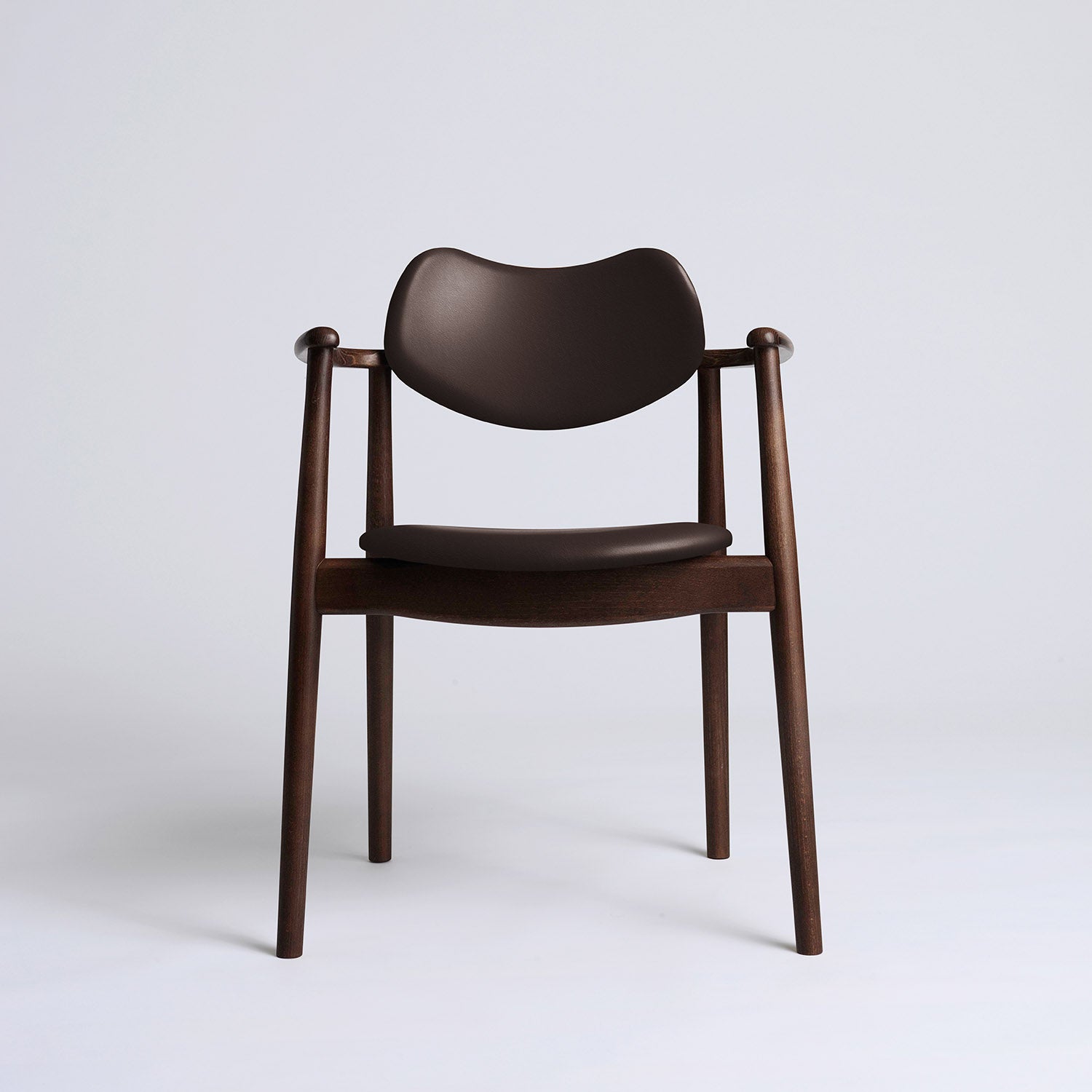 Se Regatta - Walnut Stained Beech Exclusive Choco hos Ro Collection