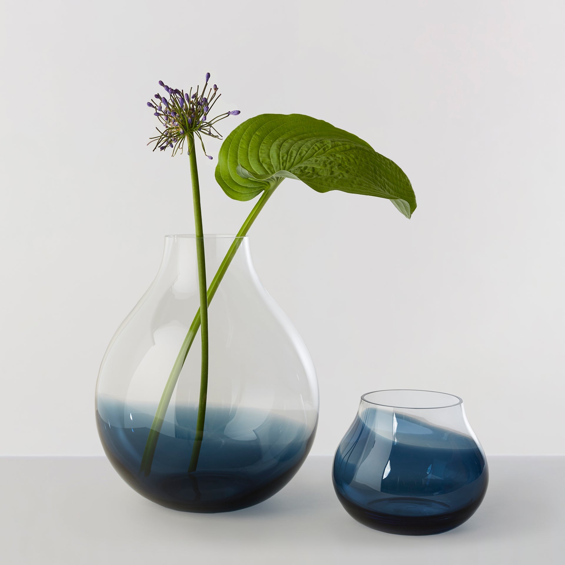 Billede af Flower Vase no. 23 - Indigo blue
