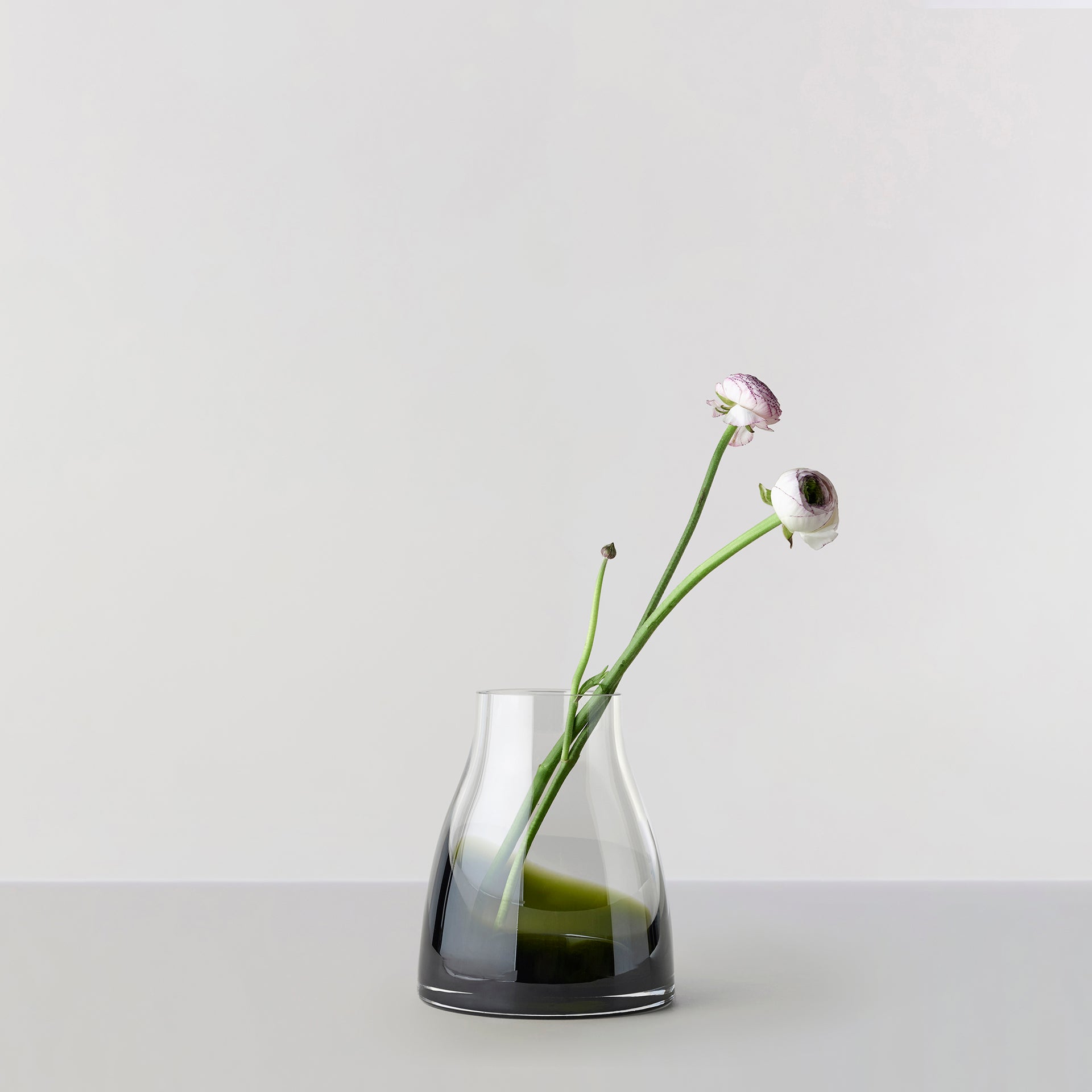 Billede af Flower Vase no. 2 - Moss green