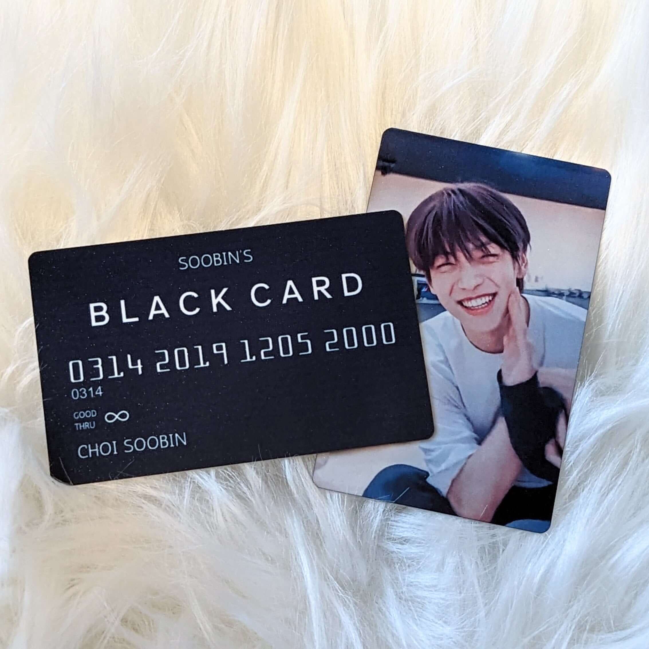 Metal Black Card KPop Photocard (TXT)