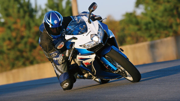 Visit KingsMotorcycleFairings.com for the largest selection of quality Motorcycle Fairing Kits, Helmets, Boots, Goggles, Backpacks & Accessories!