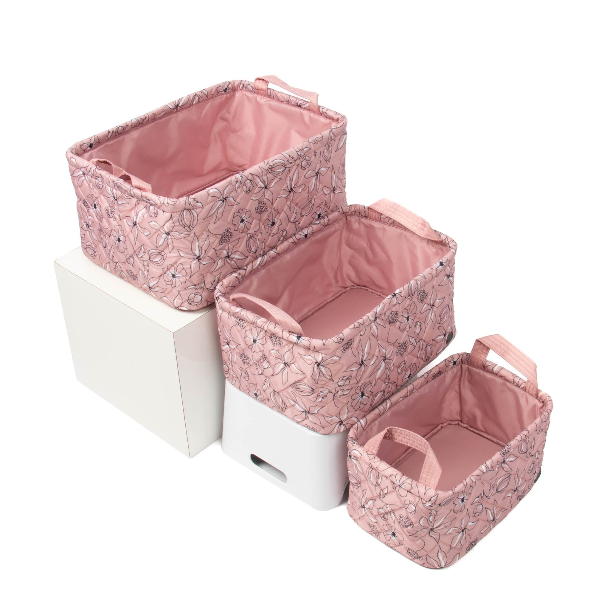 Crescendo SketchFloralBlush 04 d59b5de0 89d7 4da3 9c3f 40c82583597c