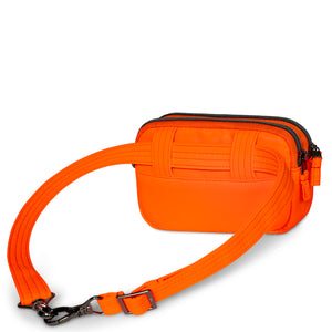 lug convertible hip pouch