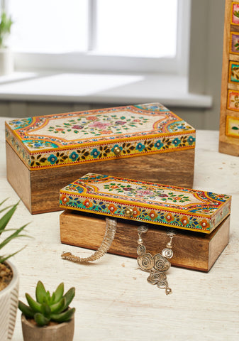 Set of 2 sustainable wooden jewelry box with floral pattern for necklace and bracelets