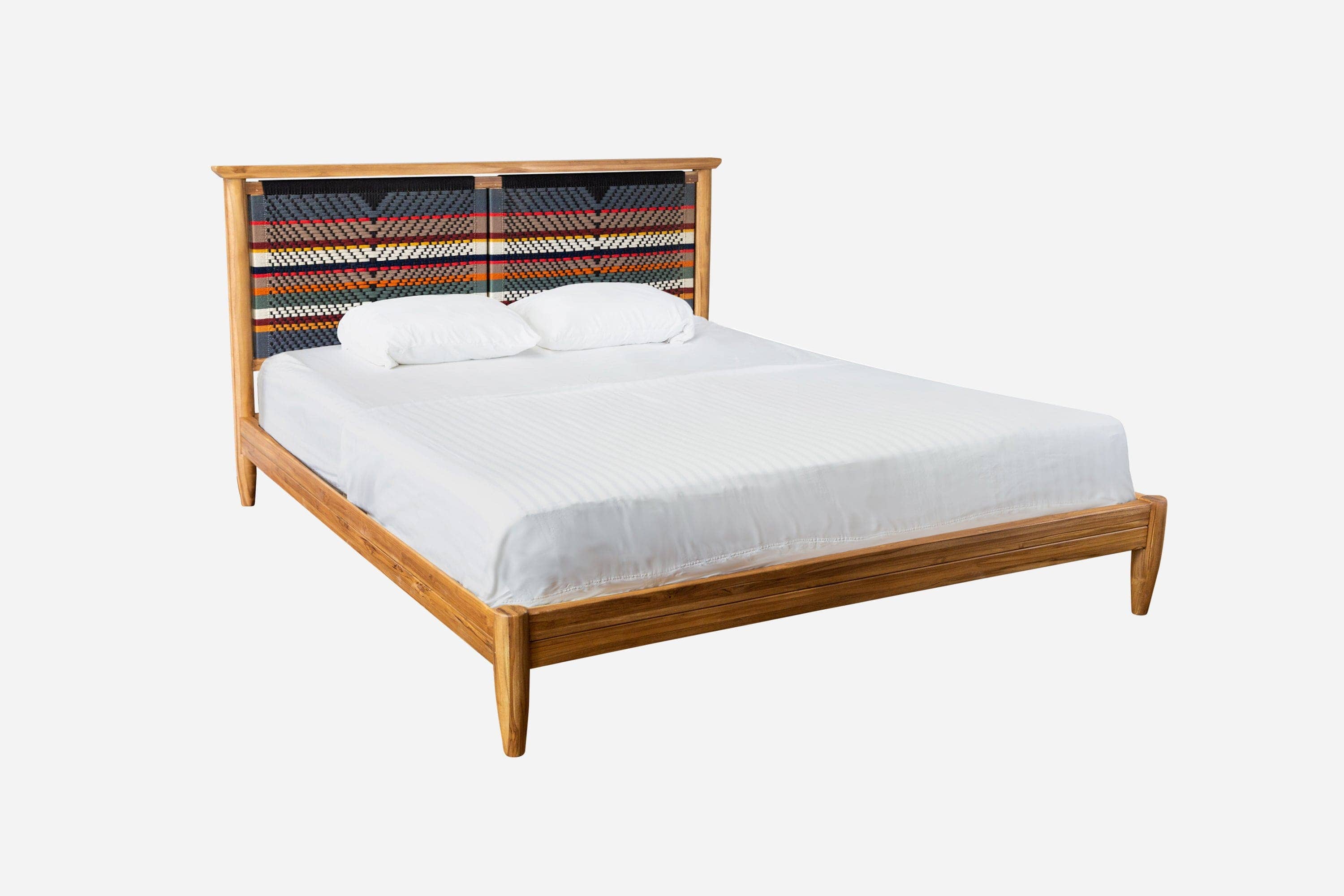 Monimbo Bed | San Geronimo Pattern