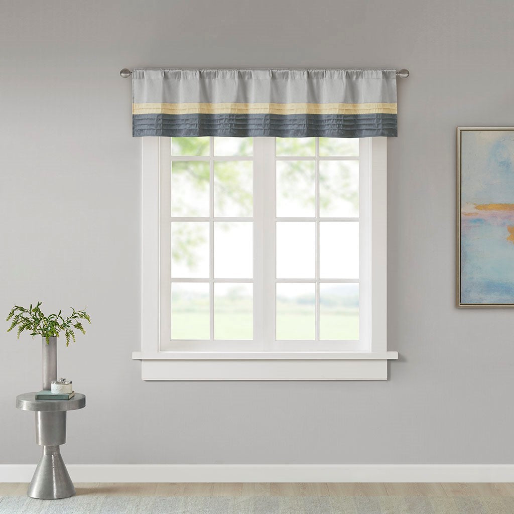 Amherst Polyoni Pintuck Valance - Yellow - 50x18"
