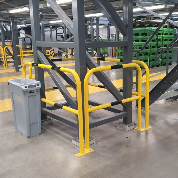 warehouse hoop barriers an post