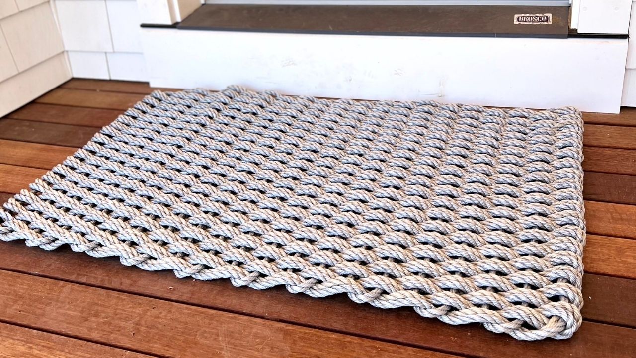 What Is The Best Outdoor Mat Material? 4 Keys To Pick The Best Welcome Mat!  - Abbotts At Home