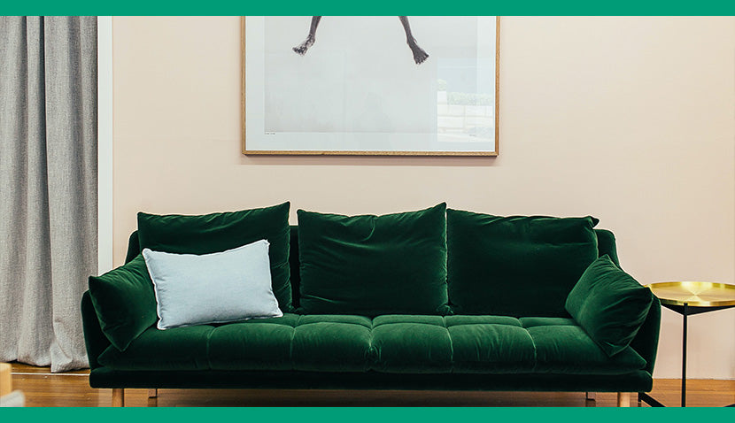 Cómo limpiar un sofá de tela y que no quede manchado?