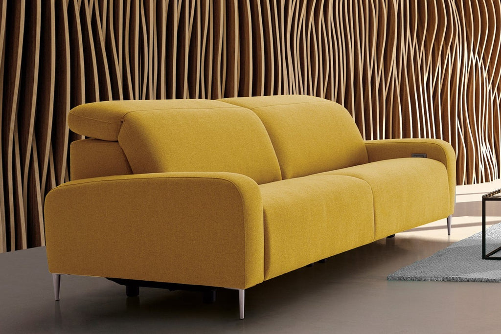Sofá relax de diseño modelo LUNGO en tela color mostaza – SIDIVANI