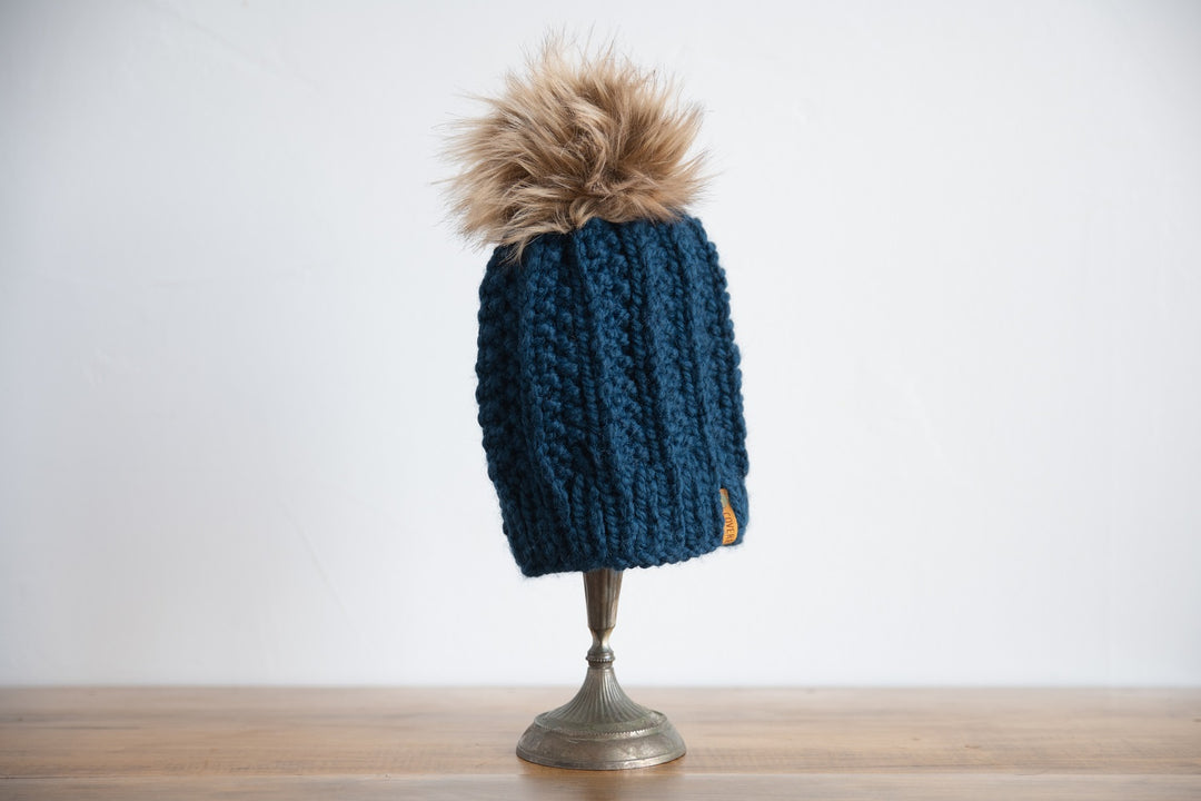 Little Heart Knit Hat – Covered Bridge Crafts