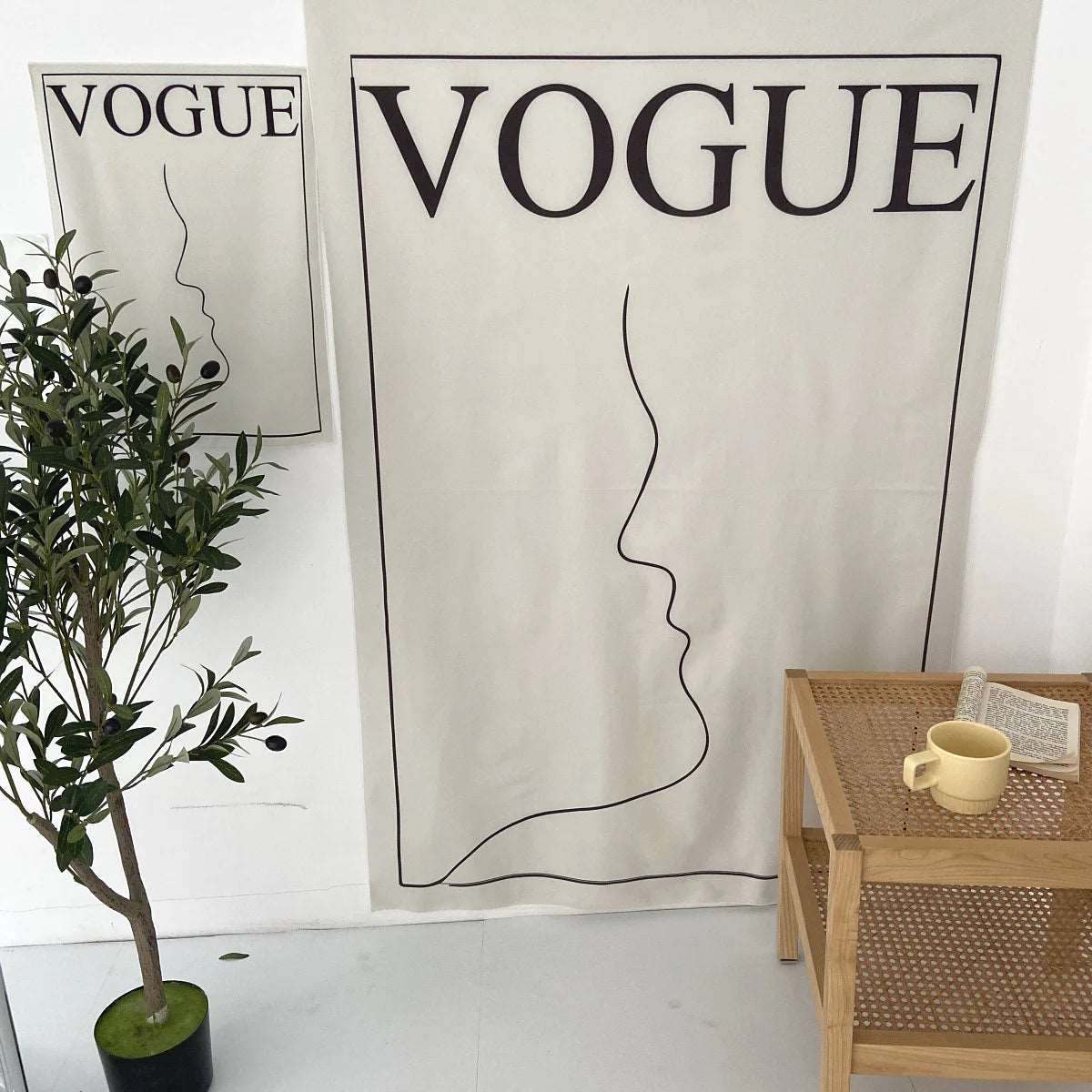 さらに、お値下げ！【40年以上前のアンティーク品】VOGUE 壁掛け - 美術品