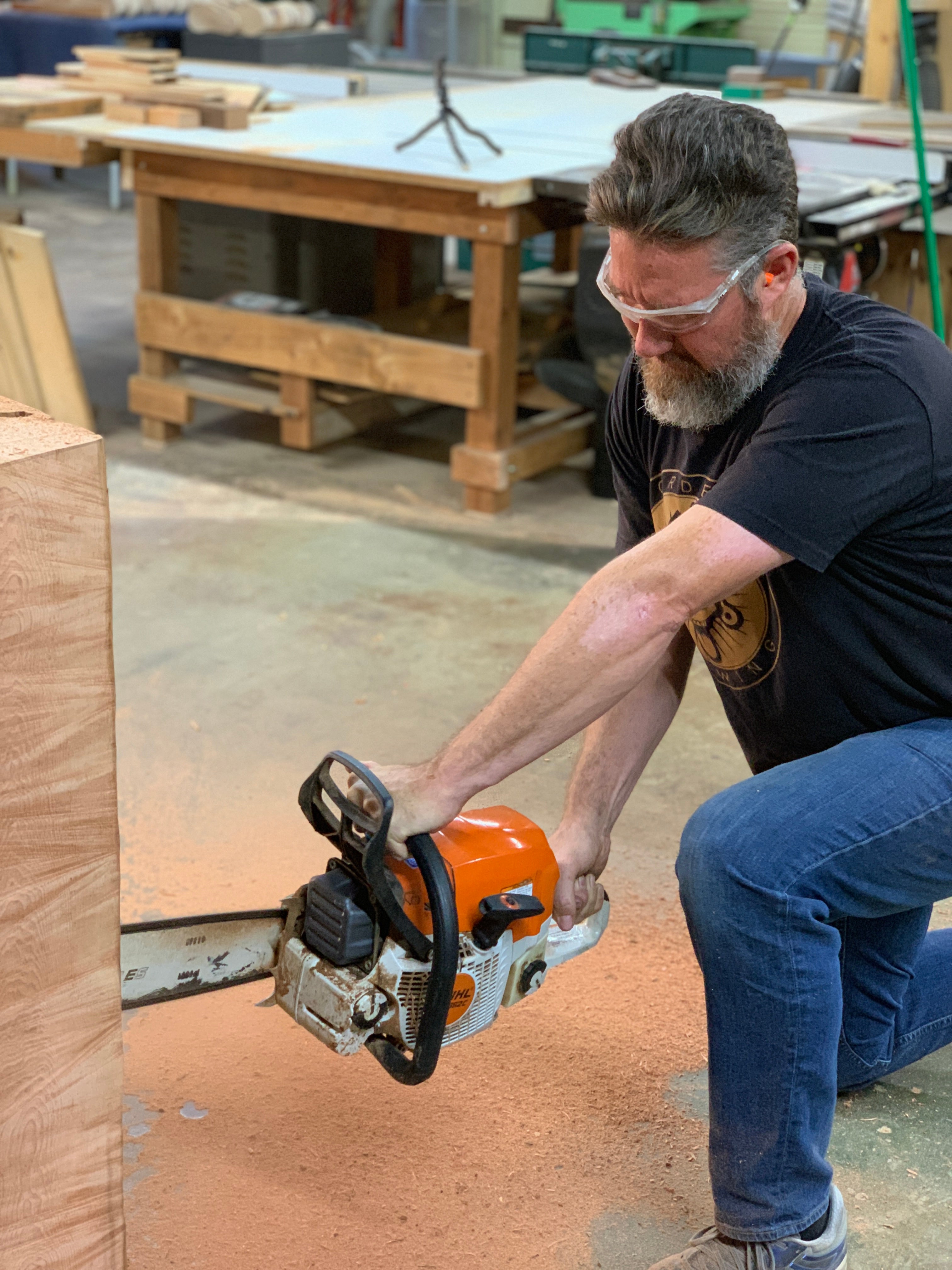 chainsaw carving