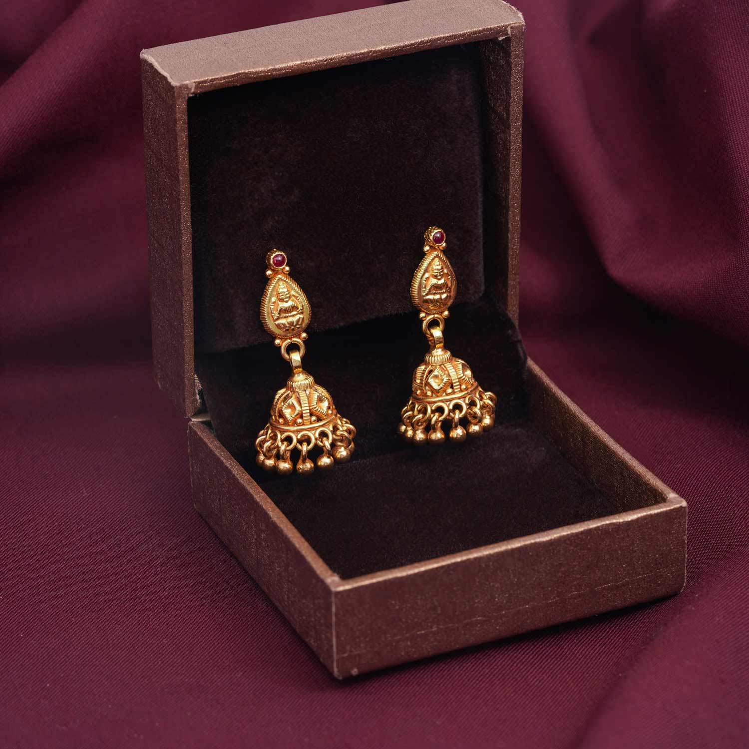 Temple Jewellery Classics Collection | P N Gadgil & Sons (PNG & Sons) -  YouTube