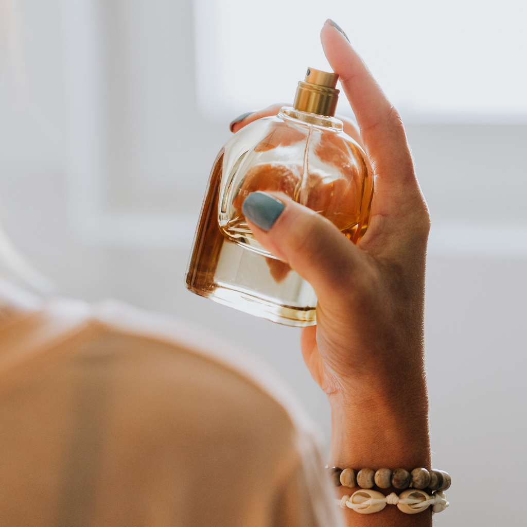 minőségi női parfüm megfizethető áron