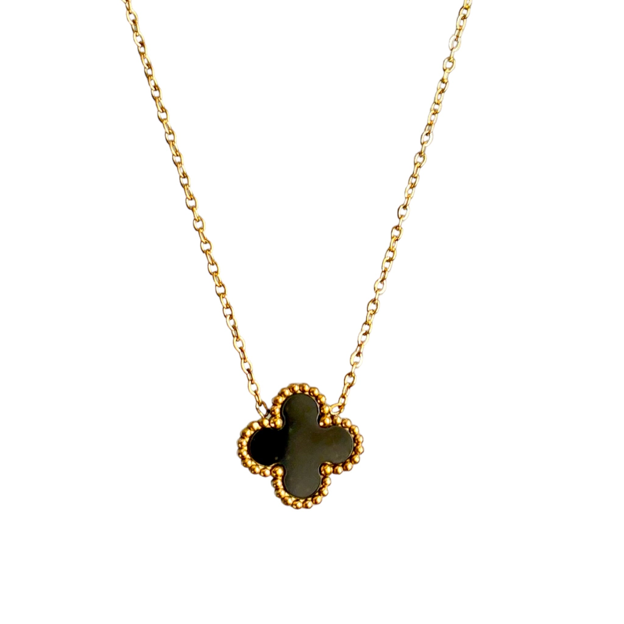 Designer Four Leaf Clover Four Leaf Clover Necklace With S925 Silver Screen  And Red Accents Multi Wear Double Sided Diamond Clover Pendant For  Girlfriend In Black And White From Henryjewelrys, $35.54 |