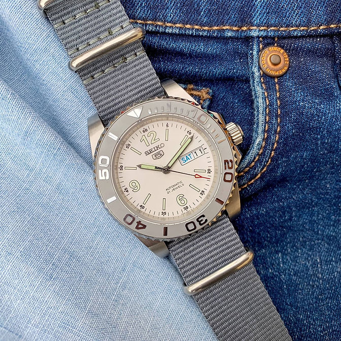 NATO Watch Strap in grey on Seiko 5 Mod dive watch