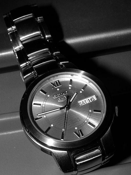Seiko 5 picture in black and white with metal bracelet