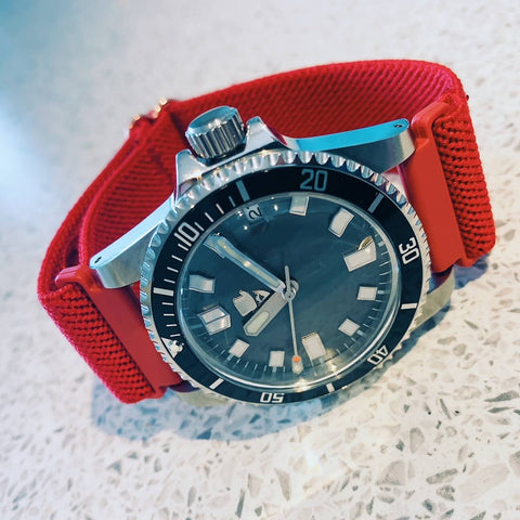 Elastic Solo Loop Watch Band in Raspberry Red from The Thrifty Gentleman