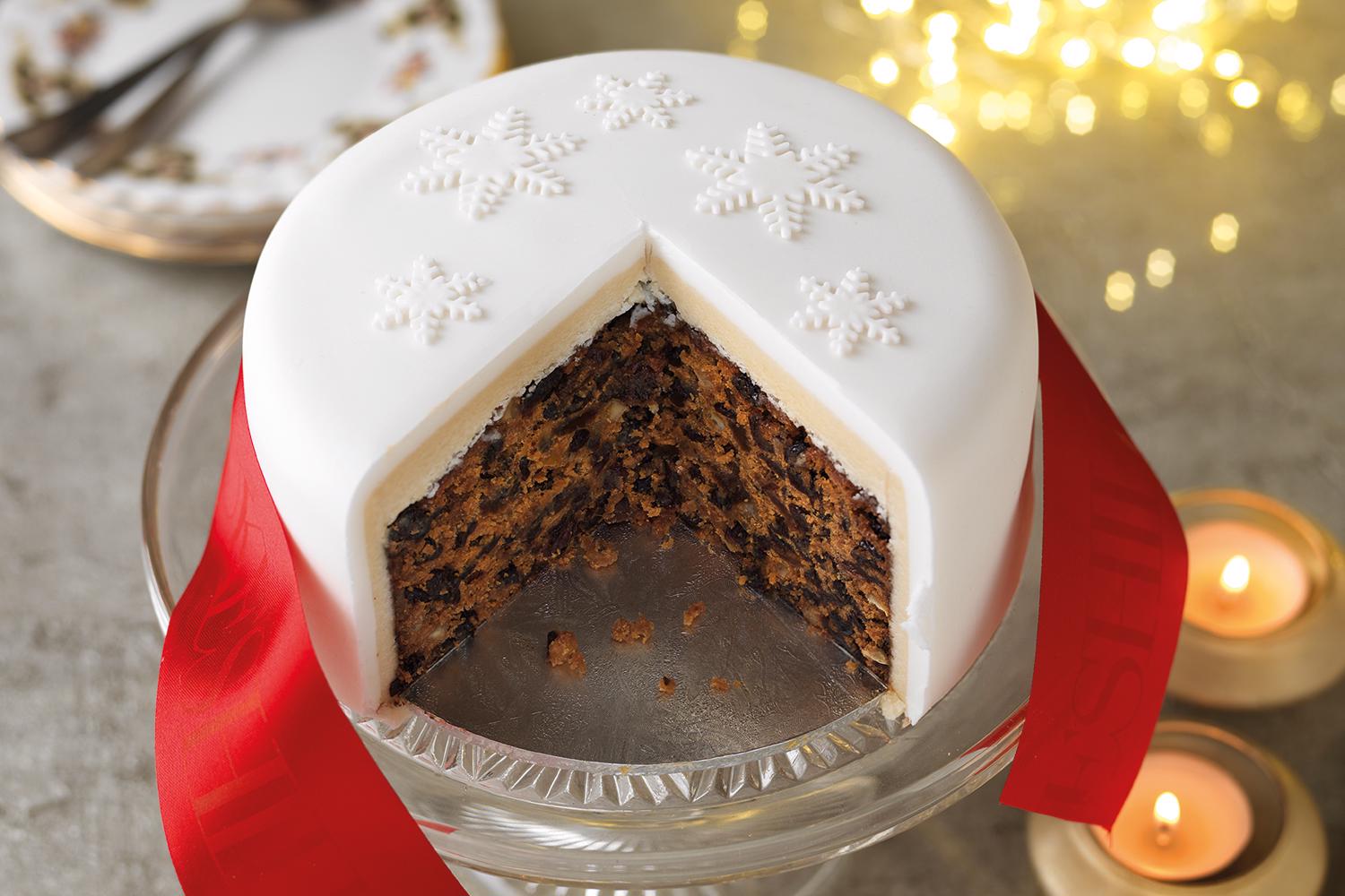 Very Special Christmas Cake 7