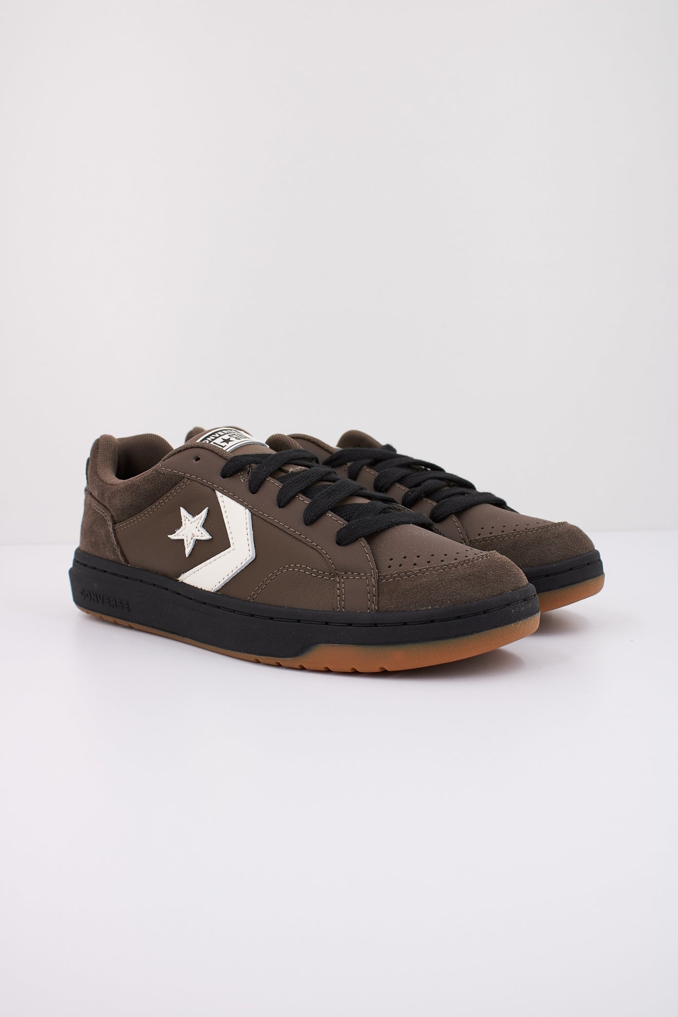 CONVERSE PRO BLAZE CLASSIC LEATHER&SUEDE en color MARRON  (1)