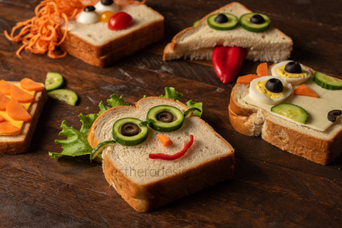 Funny Faced Sandwiches 