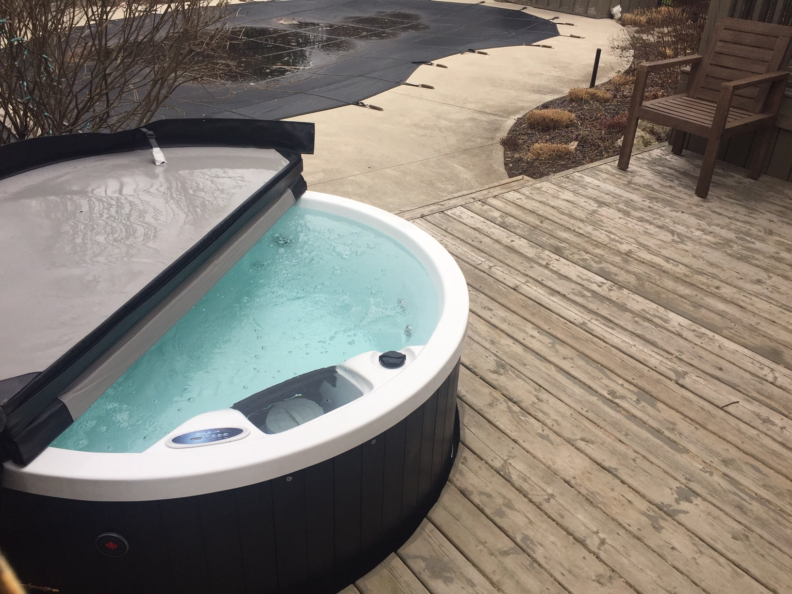 Portable Spas – Canadian Spa Company