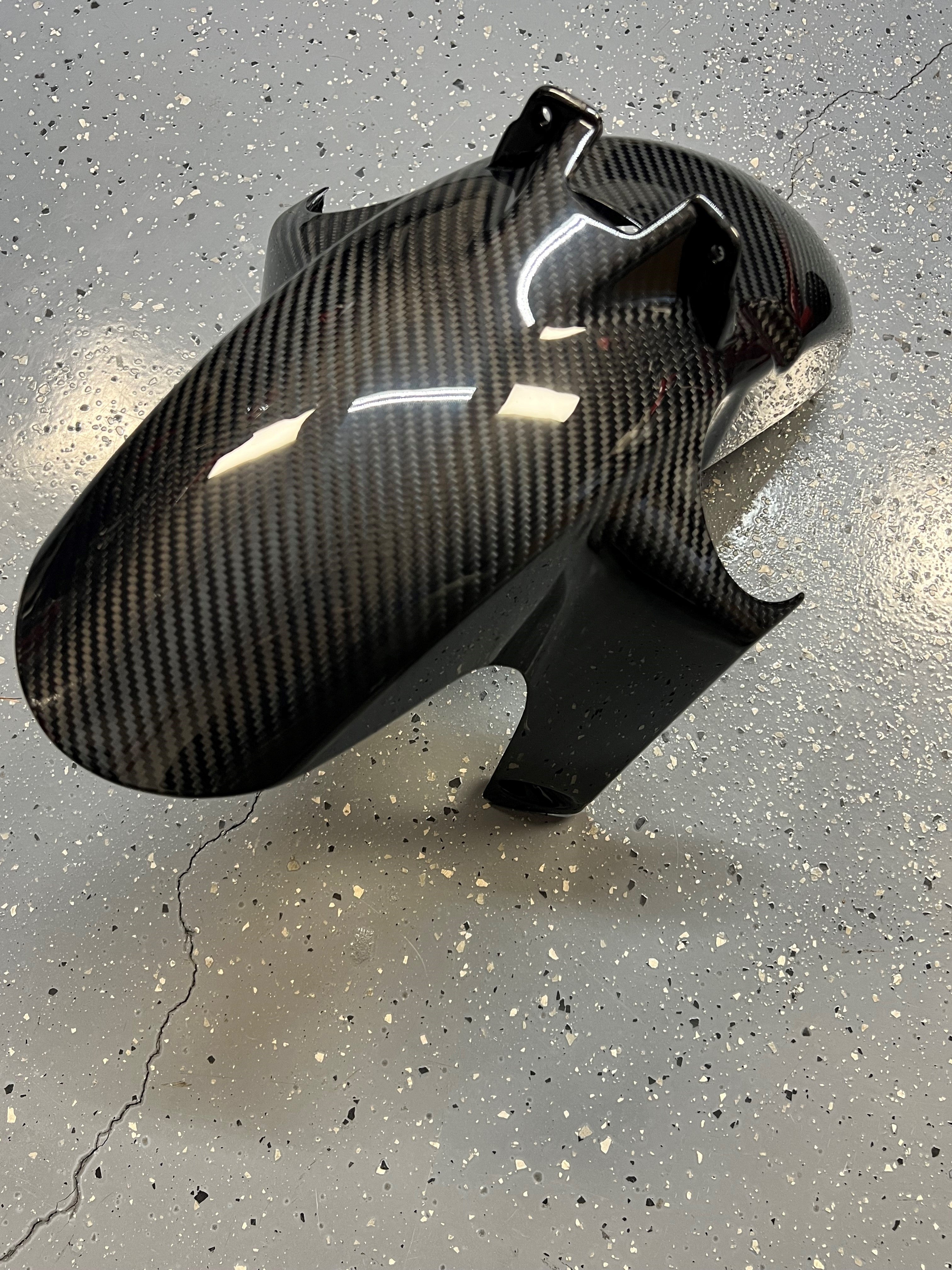 ST4100-2 SHIFT-TECH CARBON FRONT FENDER BMW R1300GS TWILL GLOSS