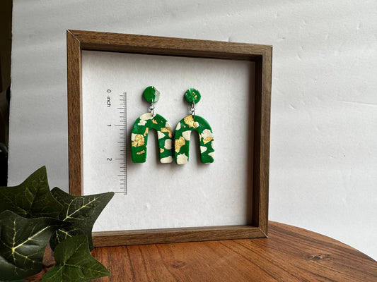 St.Patricks Day Polymer Clay Earrings, Handmade Dangle Earrings, Stud –  Meraki Mommy