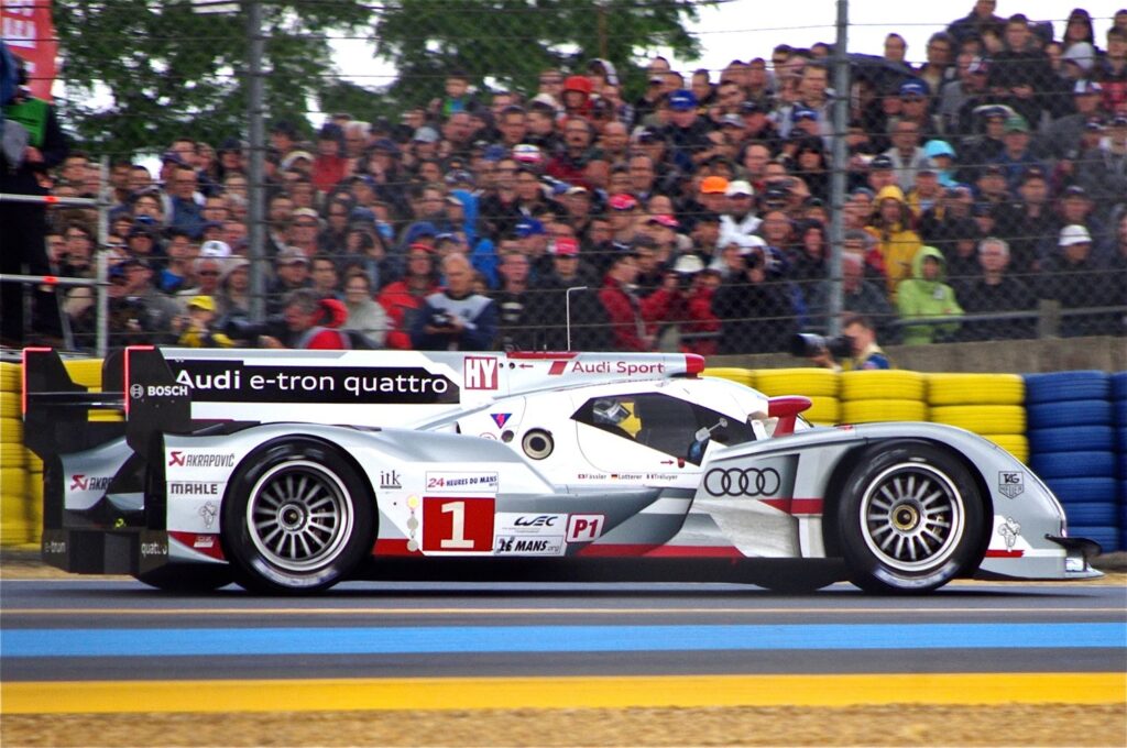 Audi R18 e-tron quattro