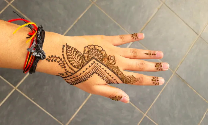 Mehndi Henna Tattoo Hands Stock Photo  Download Image Now  Henna Tree  Arts Culture and Entertainment Culture of India  iStock
