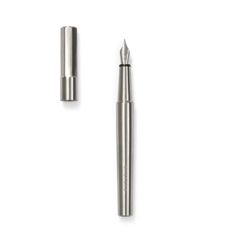 Method fountain pen in solid stainless steel