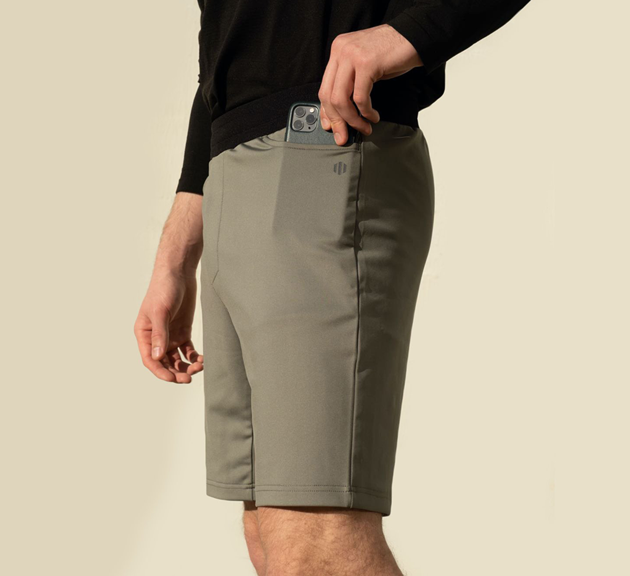 Mens athletic shorts with pockets