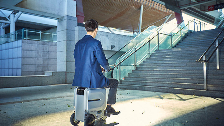 travel with smart rideable suitcase 3