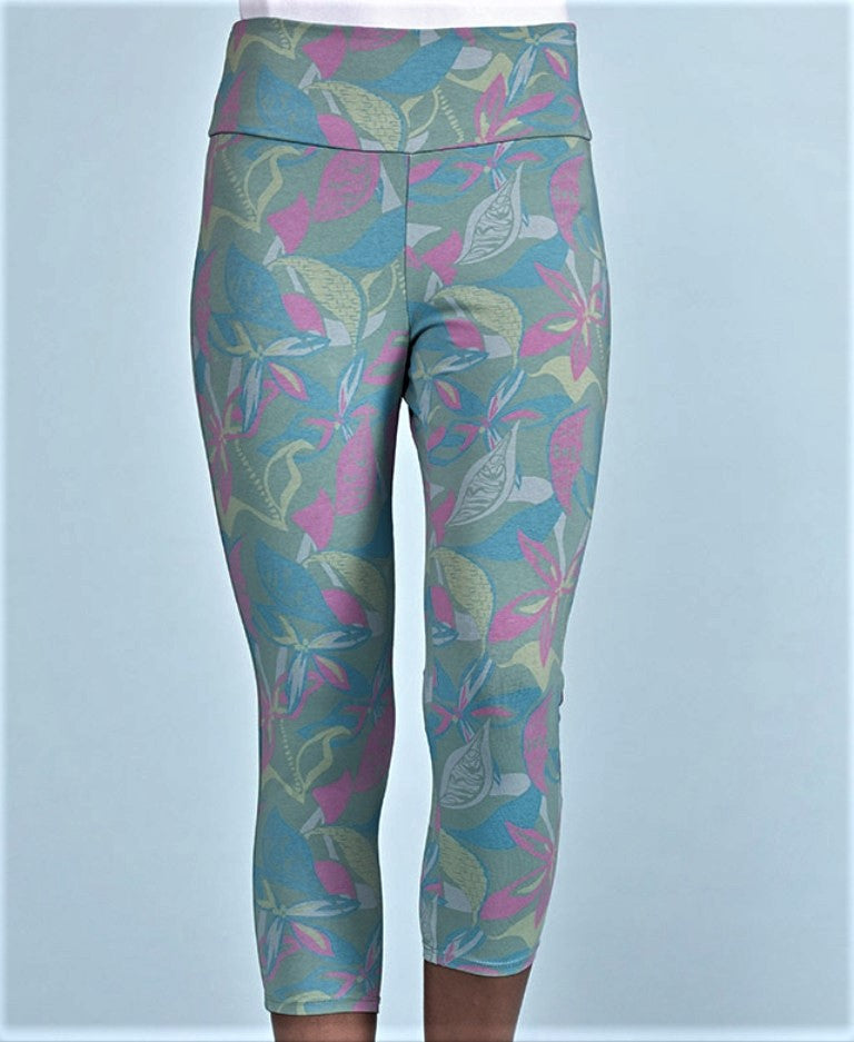 Medium Lagoon Green Safari Stretch Cotton Capris – The Pink Palm