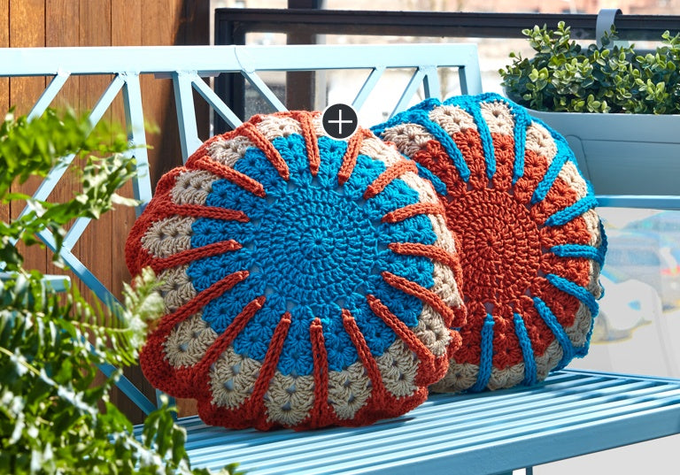 Intermediate Full Circle Crochet Pillow