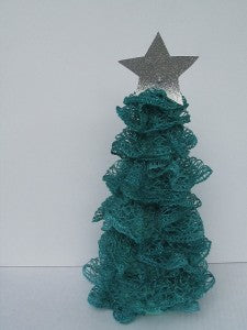 Christmas-Ruffle-Tree-raw-photo-Jennifer-E-Ryan