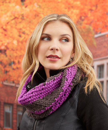 Herringbone Chevron Cowl Free Crochet Pattern LW5119