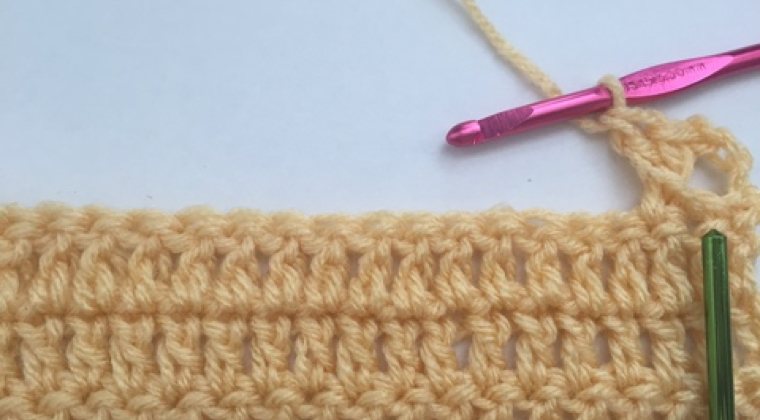 Guide to Crochet Crossed Stitches for Cables and More