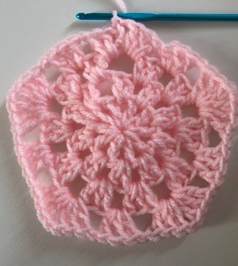 Guide to Granny Crochet: Squares, Circles, Hearts, Stripes and More