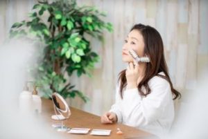 女性