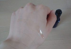 手