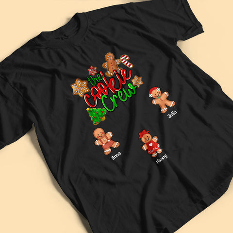 Love Grandma’s Cute Reindeer Personalized Matching Christmas Shirt