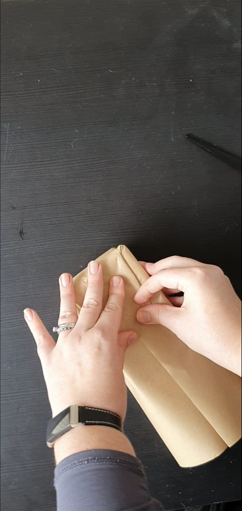 Gift wrapping tutorial