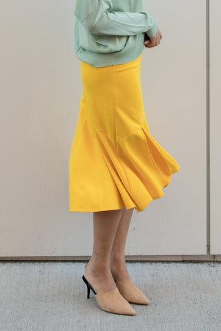 golden-yellow-fishtail-midi-skirt